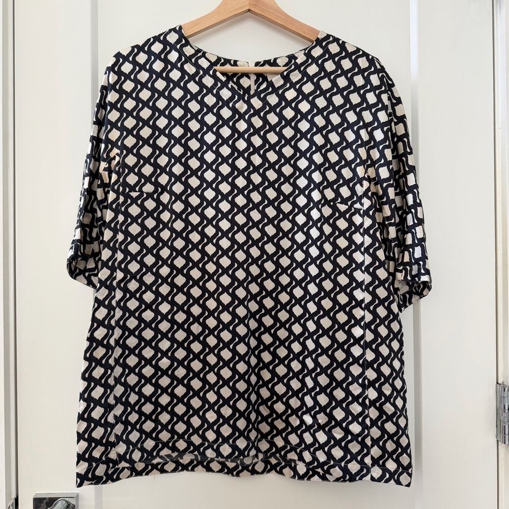 'S Max Mara 100% Silk Geometric Top US 12 - Picture 2 of 8